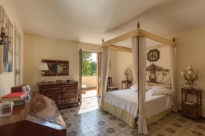 Forte dei Marmi renewed 6 bedroom villa